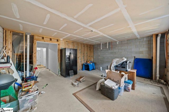 123 Sylvan Oak Way, Simpsonville, SC 29681