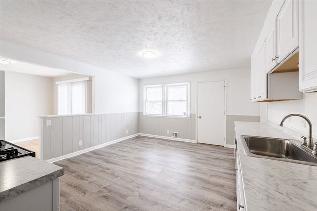 174 Shale Drive, Greece, NY 14615