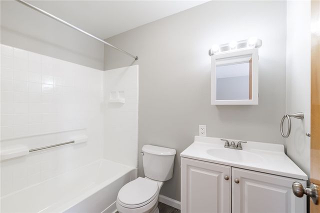 174 Shale Drive, Greece, NY 14615