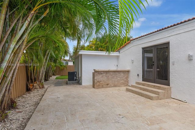 6731 SW 33rd St, Miami, FL 33155