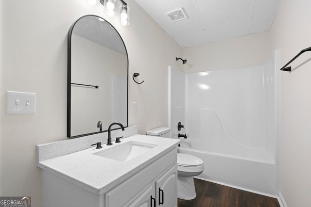 314 Calusa Place, Ball Ground, GA 30107