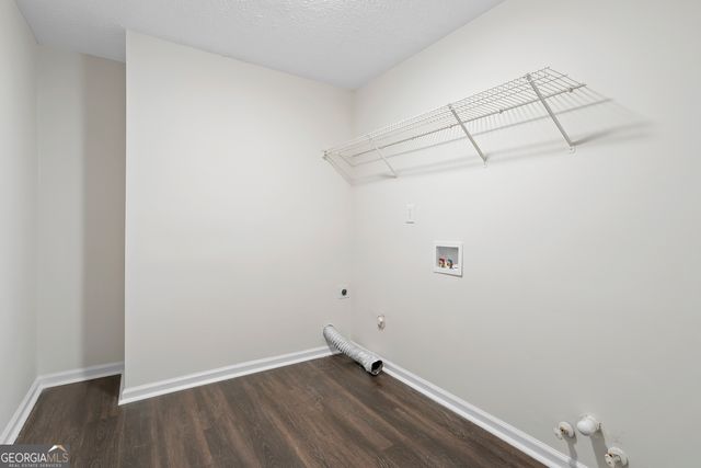 314 Calusa Place, Ball Ground, GA 30107