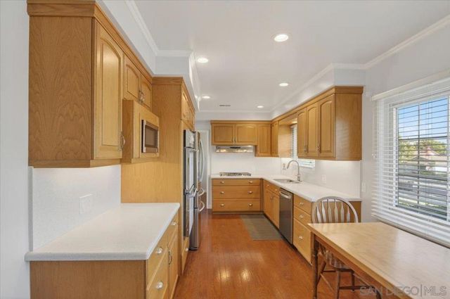 1521 Melody Lane, Fullerton, CA 92831