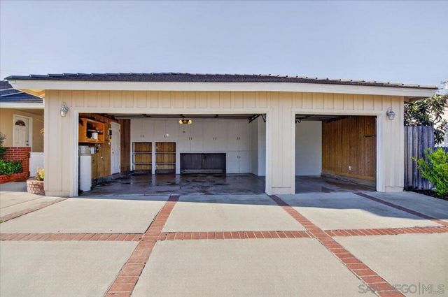 1521 Melody Lane, Fullerton, CA 92831