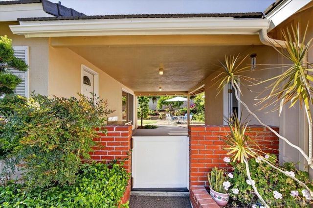 1521 Melody Lane, Fullerton, CA 92831