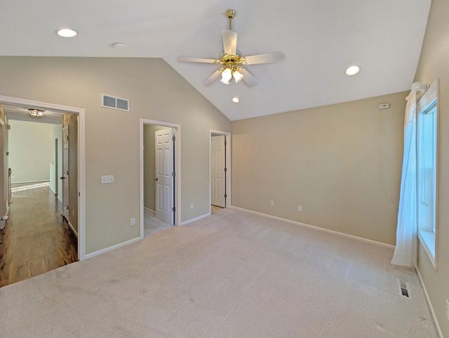 7472 Hampton Lane, Shakopee, MN 55379