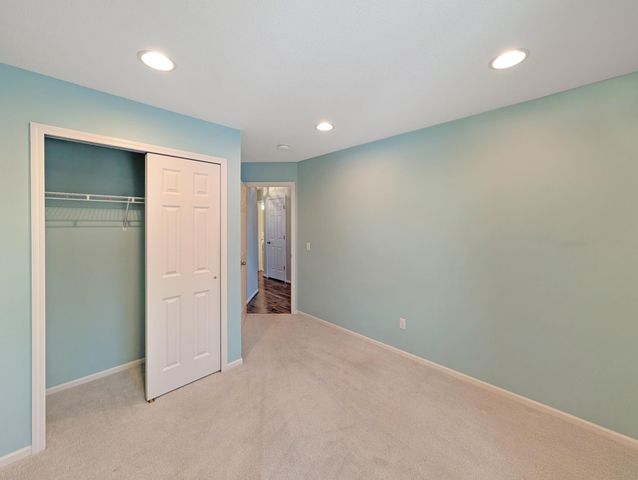 7472 Hampton Lane, Shakopee, MN 55379