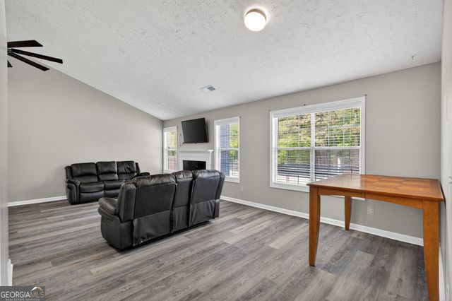 105 PRESTWYCK, Lawrenceville, GA 30043