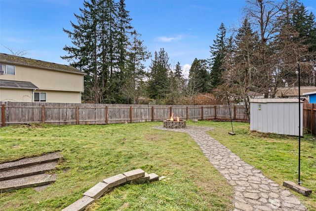 1325 Carr Boulevard, Bremerton, WA 98312