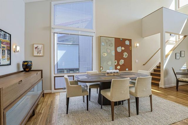 1022 Hatch Street, Cincinnati, OH 45202