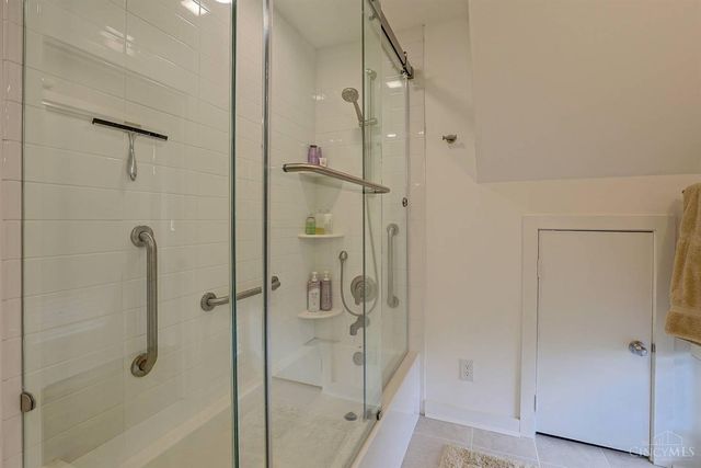 1022 Hatch Street, Cincinnati, OH 45202
