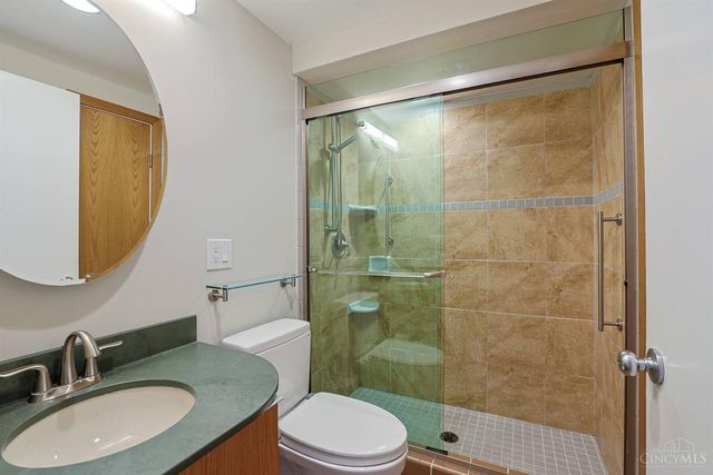 1022 Hatch Street, Cincinnati, OH 45202
