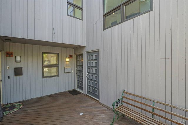 1022 Hatch Street, Cincinnati, OH 45202