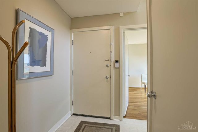 1022 Hatch Street, Cincinnati, OH 45202