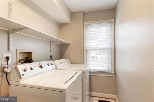 14213 FLORAL PARK DR, North Potomac, MD 20878