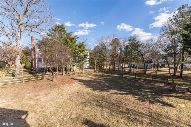 14213 FLORAL PARK DR, North Potomac, MD 20878
