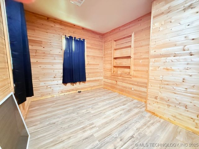 107 W Carter Street, Sperry, OK 74073