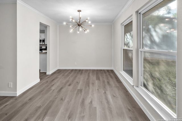 6850 Agua Calientes, San Antonio, TX 78239