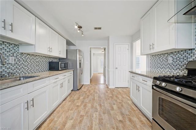 2524 Dellwood DR, Virginia Beach, VA 23454