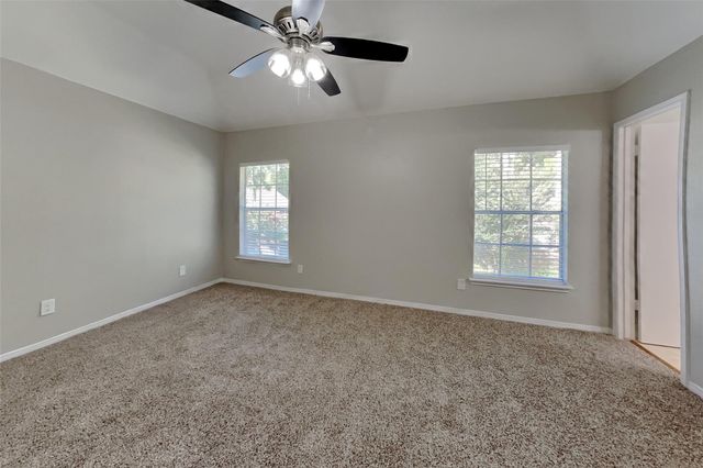 38 Still Corner Place, Spring, TX 77381