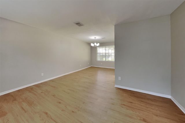 38 Still Corner Place, Spring, TX 77381