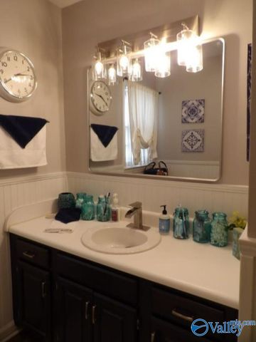 2009 8th Street SE, Decatur, AL 35601