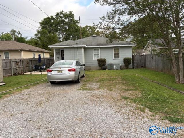 2009 8th Street SE, Decatur, AL 35601