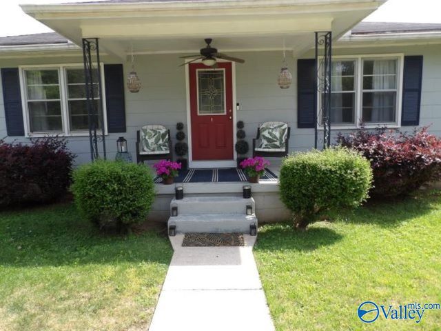 2009 8th Street SE, Decatur, AL 35601