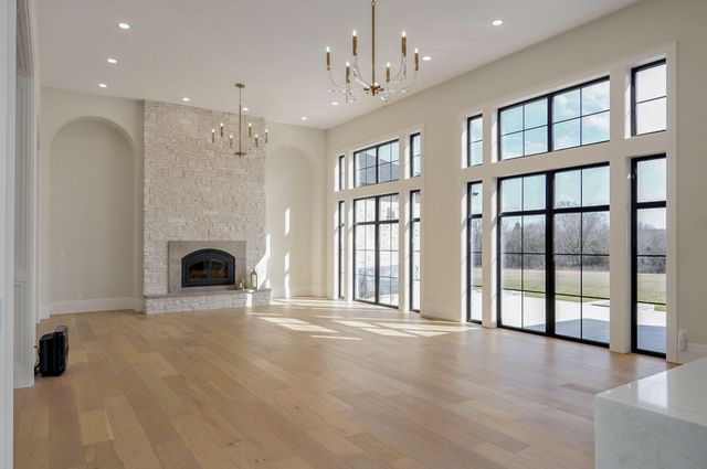 8950 Eagle Prairie Road, Fair Grove, MO 65648