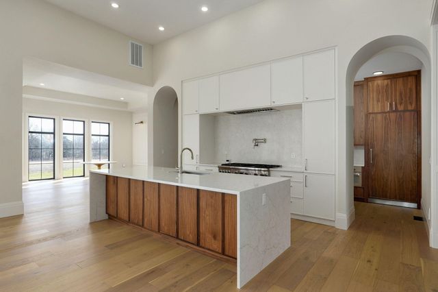 8950 Eagle Prairie Road, Fair Grove, MO 65648