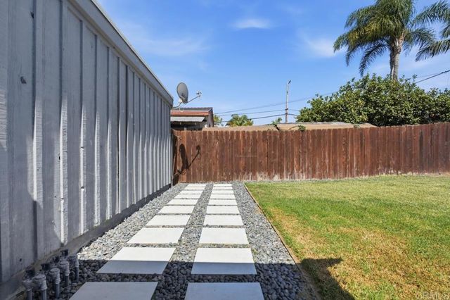 3721 Merrimac Avenue, San Diego, CA 92117