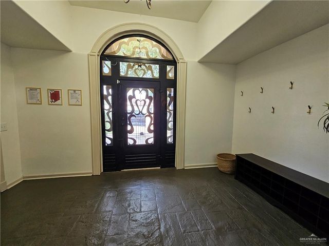 2704 N 6th Street, Mcallen, TX 78501