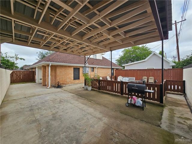 2704 N 6th Street, Mcallen, TX 78501