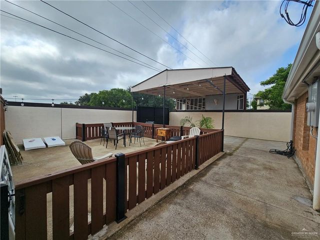 2704 N 6th Street, Mcallen, TX 78501