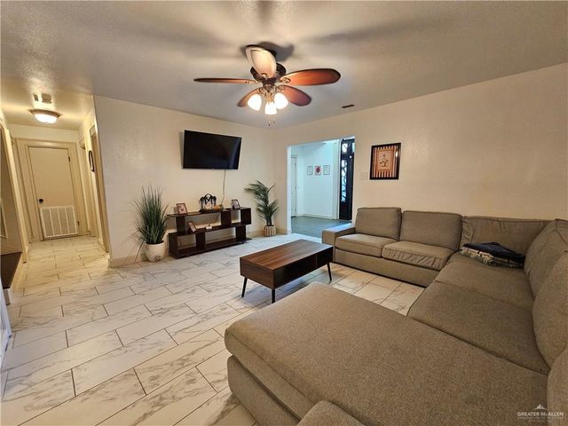 2704 N 6th Street, Mcallen, TX 78501