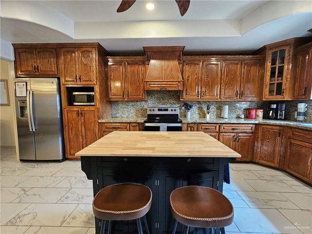 2704 N 6th Street, Mcallen, TX 78501