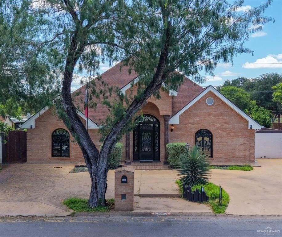 2704 N 6th Street, Mcallen, TX 78501