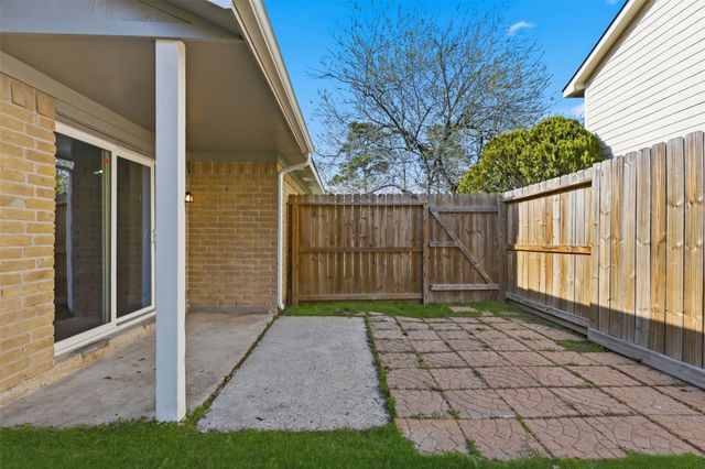 20130 Misty Pines Drive, Humble, TX 77346