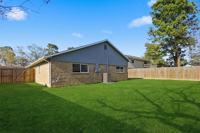 20130 Misty Pines Drive, Humble, TX 77346