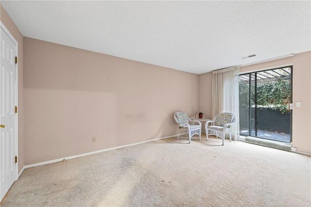 12708 W 110th Terrace, Overland Park, KS 66210