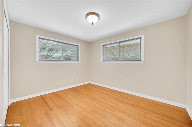 30248 Rosebriar Street, Saint Clair Shores, MI 48082