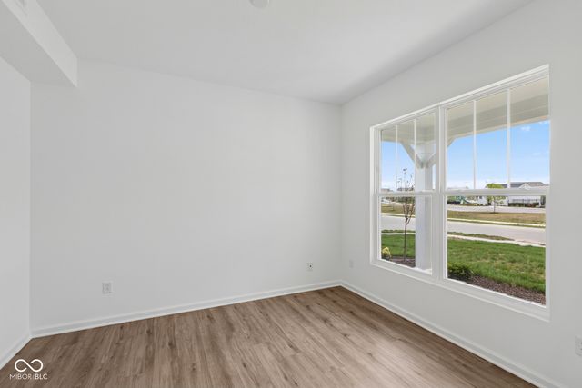 4050 Dutton Drive, Bargersville, IN 46106