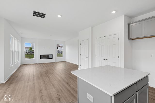 4050 Dutton Drive, Bargersville, IN 46106