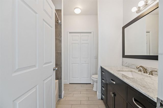 5571 ROSEHILL ROAD 104, Sarasota, FL 34233