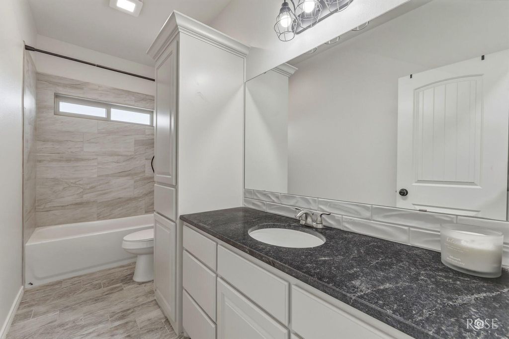 Image 23 of property listing at 9503 Grey Wolf Lane, San Angelo, TX 76901