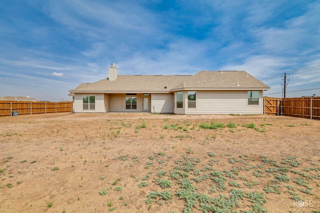 Image 31 of property listing at 9503 Grey Wolf Lane, San Angelo, TX 76901