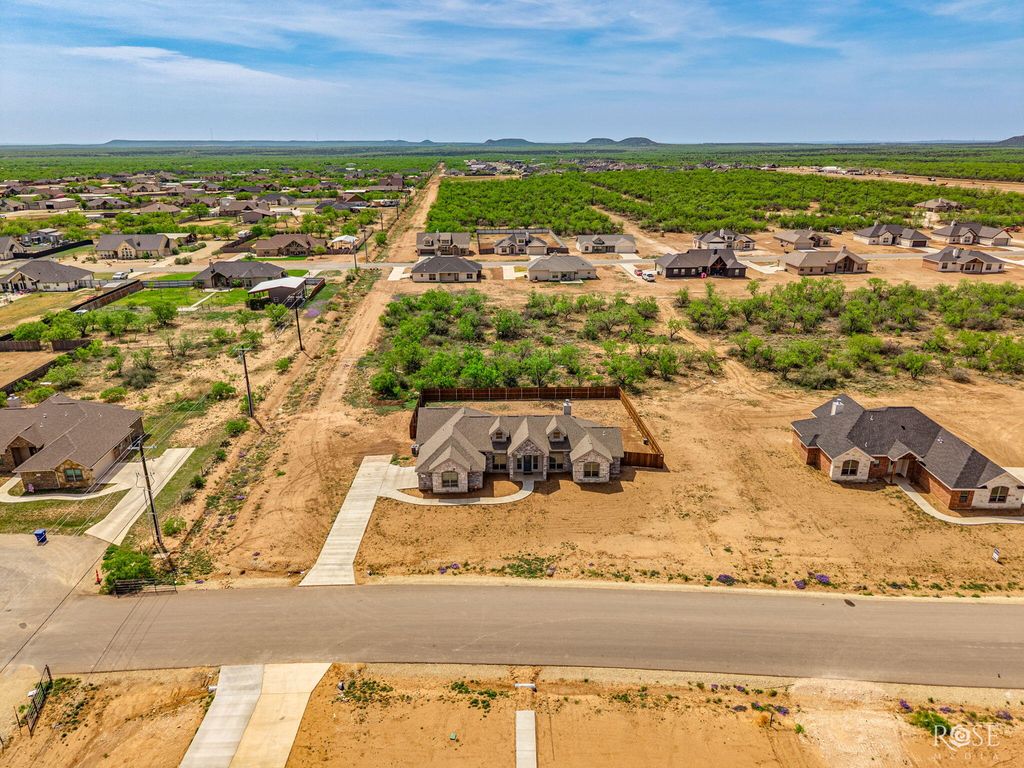 Image 33 of property listing at 9503 Grey Wolf Lane, San Angelo, TX 76901