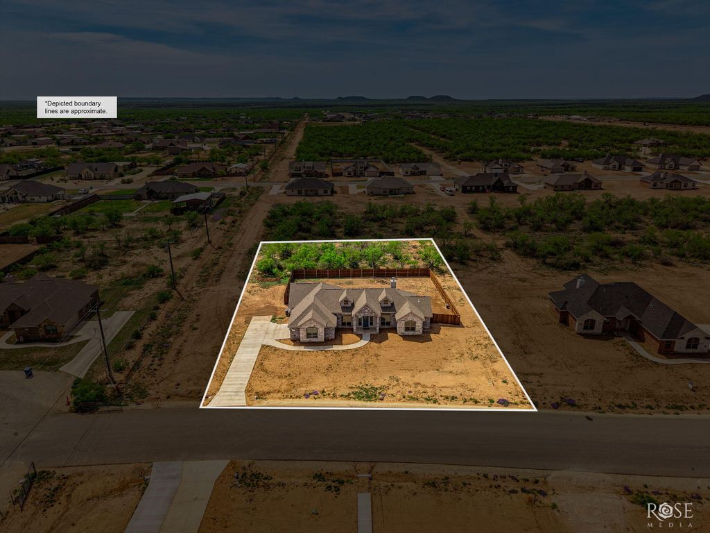 Image 34 of property listing at 9503 Grey Wolf Lane, San Angelo, TX 76901