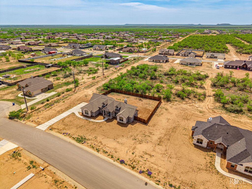 Image 35 of property listing at 9503 Grey Wolf Lane, San Angelo, TX 76901