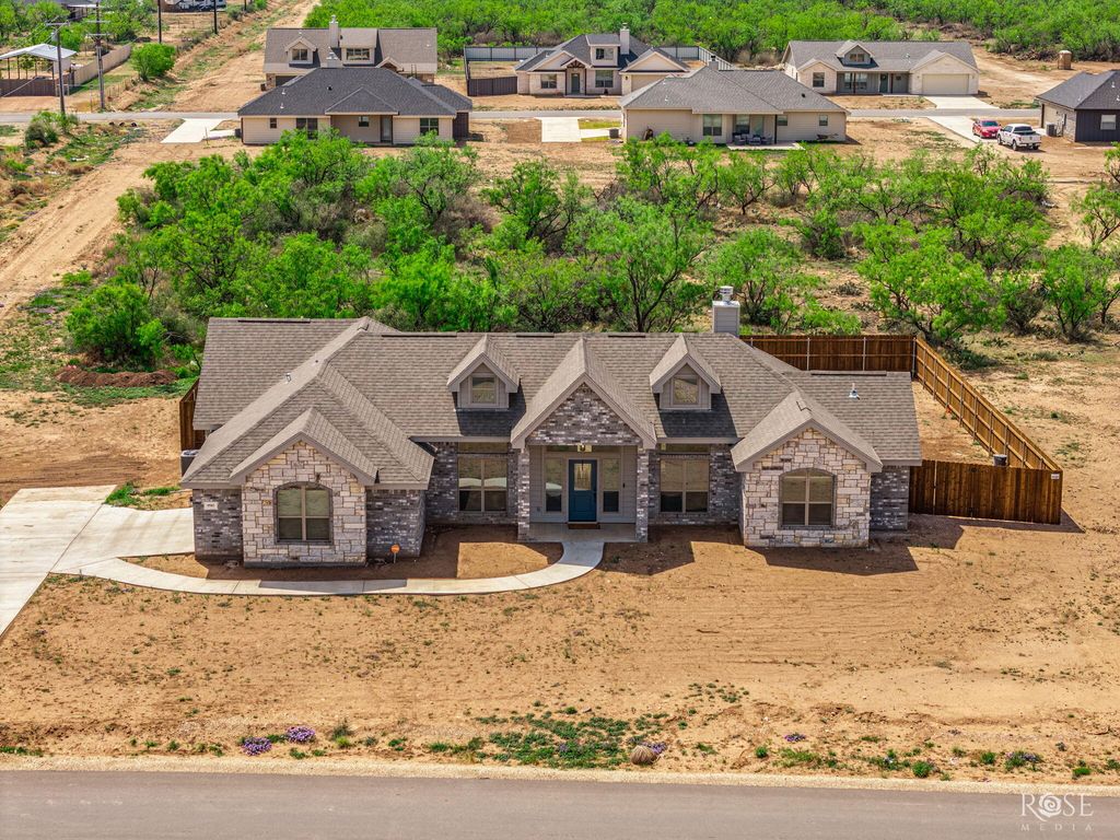 Image 45 of property listing at 9503 Grey Wolf Lane, San Angelo, TX 76901
